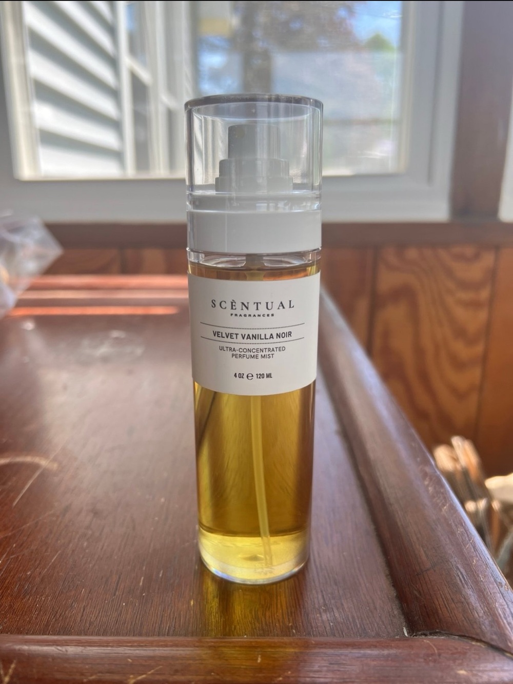Scentual “Velvet Vanilla Noir” 4oz Perfume Mist